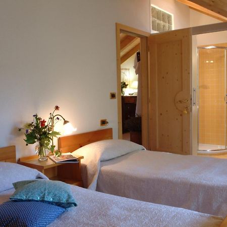 B&B Casa Riz Castello-Molina di Fiemme Exteriör bild