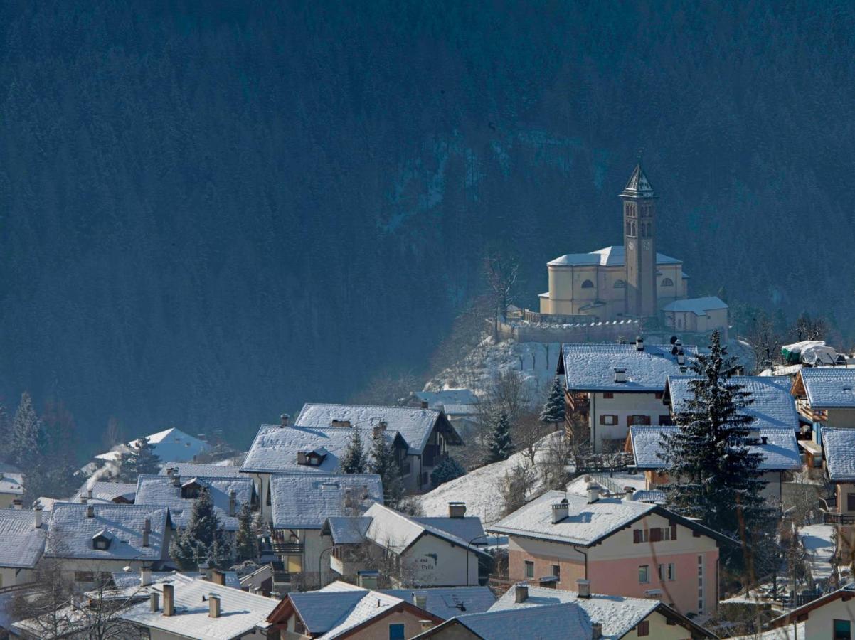 B&B Casa Riz Castello-Molina di Fiemme Exteriör bild